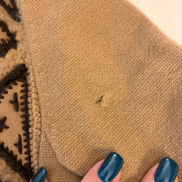 Vintage Gimbels Wool Cardigan sz S (flaws) - Picture 5 of 6